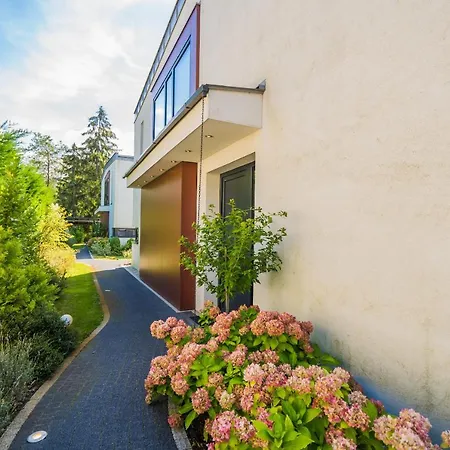 Villa Silver