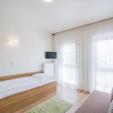 Silver Villa *