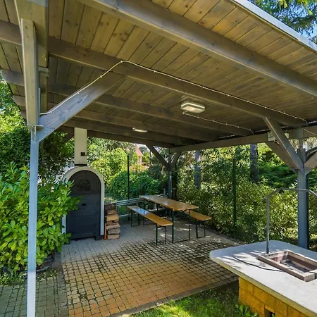 Silver Villa *