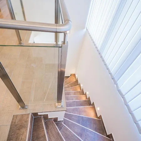Villa Silver