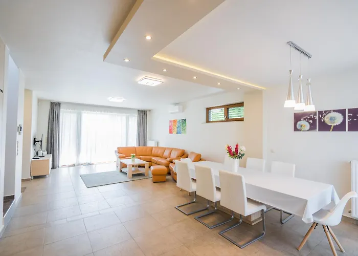 Villa Silver